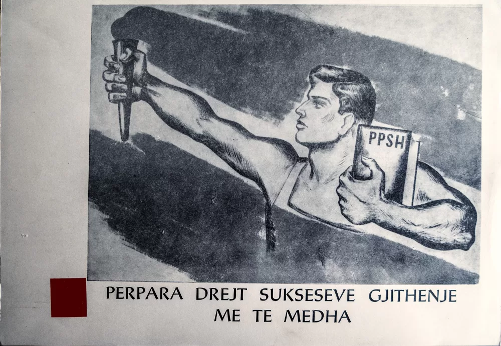 Vorwärts zu grösseren Erfolgen. Partei der Arbeit Albaniens.