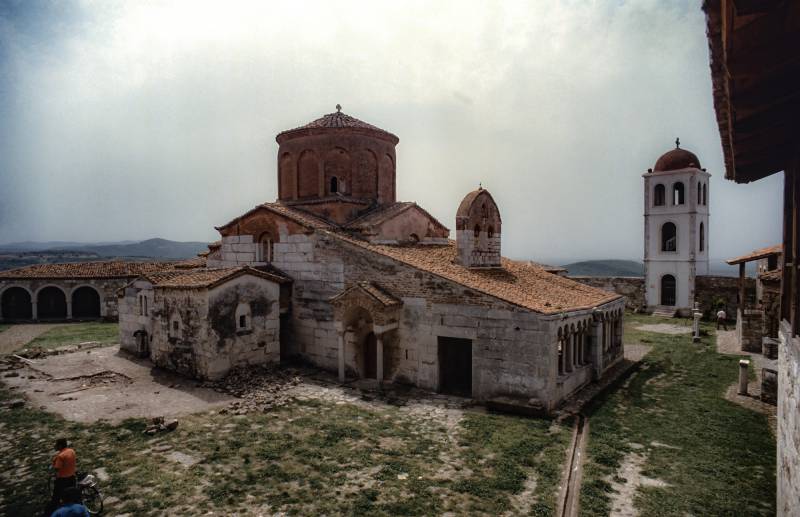 1987, Kloster Shen Merise, St. Marien in Apollonia.