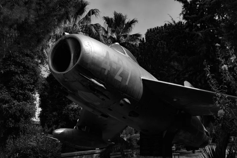 2022, eine Mikojan-Gurewitsch MiG-17 in Kuçova.