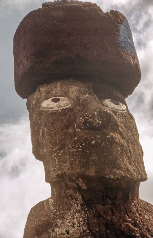 Die Osterinsel ist eine abgelegene vulkanische Insel in Polynesien, die zu Chile gehört.