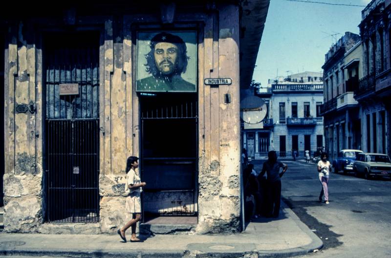 1977, Havanna, Ché, das Freiheitssymbol für die kubanische Bevölkerung.