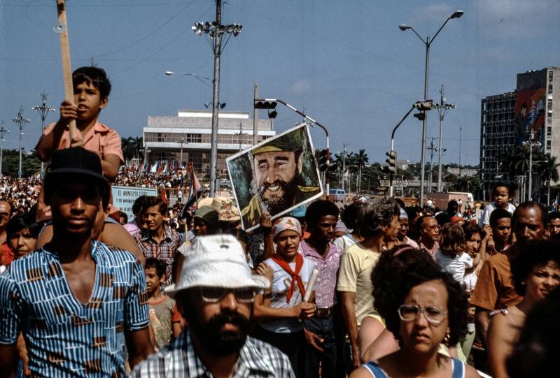 1983, 1.-Mai-Demonstration mit über einer halben Million Teilnehmer/-innen.