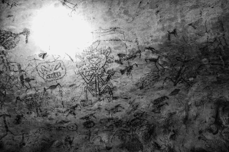 2021, Los Haitises National Park, Wandmalereien in einer Höhle in Los Haitises.