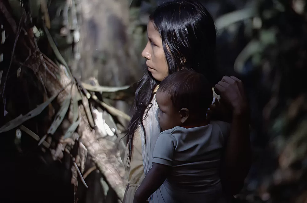 1989, Huaorani-Frau im Yasuní-Nationalpark in Ecuador.