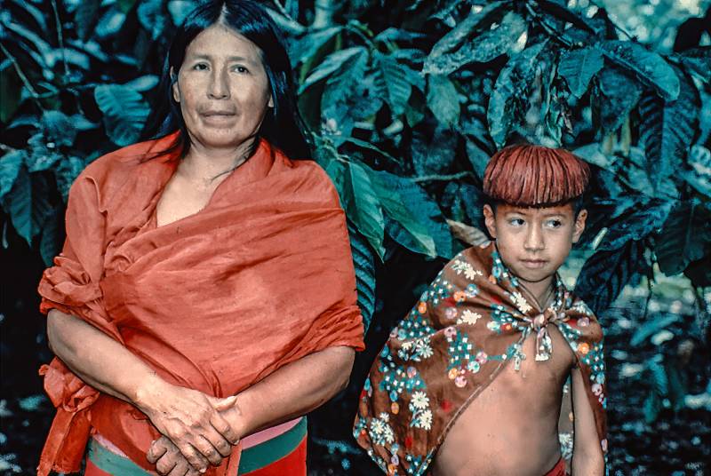 Die Tsáchilas oder Colorados sind ein indigenes Volk in Ecuador.