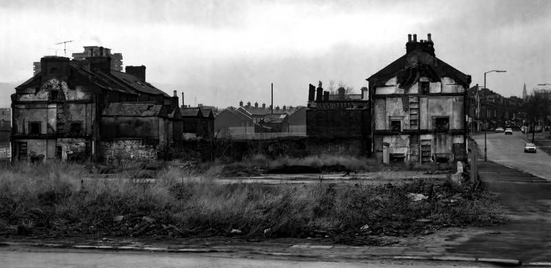 1982, Belfast