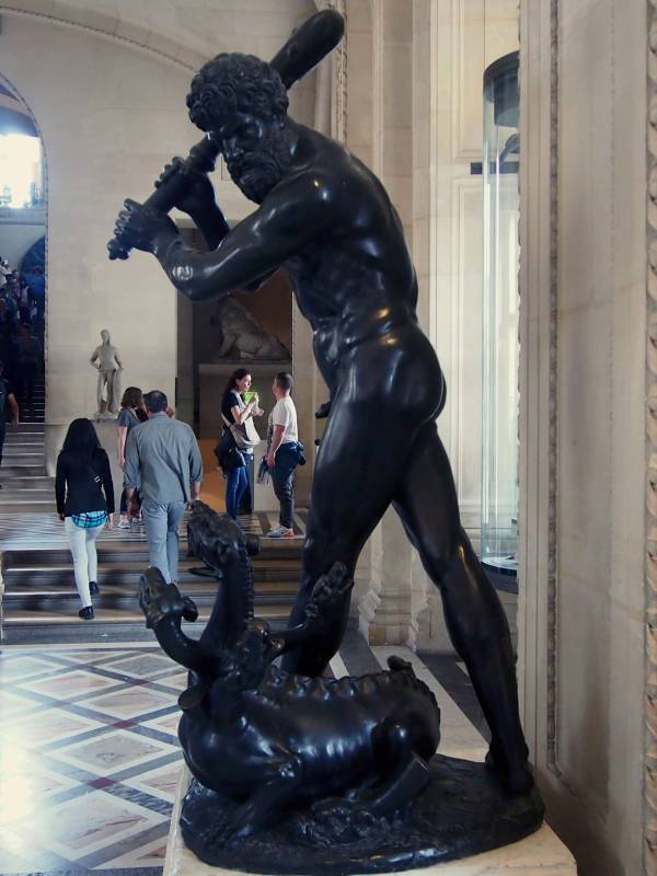 2018, Blick in den Louvre