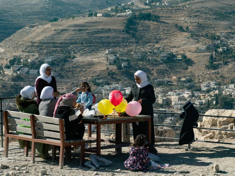 2022, Kindergeburtstag in den Ruinen der Kreuzfahrerburg Karat des ehemaligen Königreiches Jerusalem.