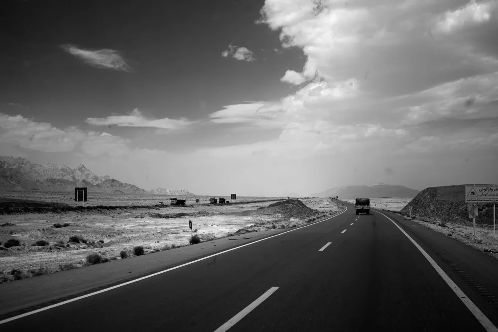 2019, Fahrt durch die Wüste nach Kerman.