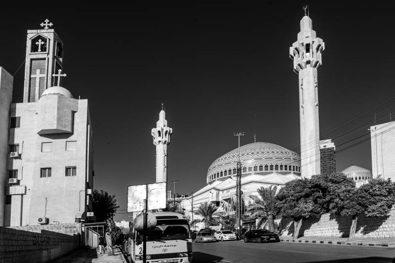2022, Amman, Kirche und König Abdullah Moschee.