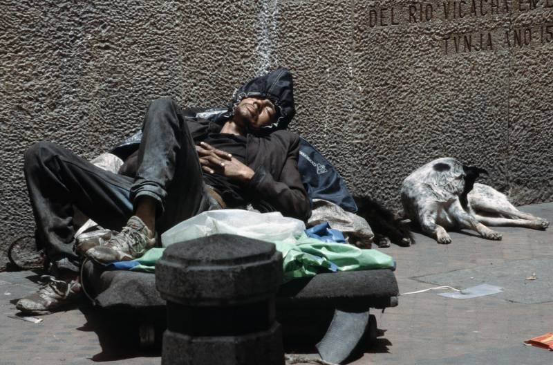 1997, Kolumbien, 50% der Bevölkerung leben unter der Armutsgrenze.