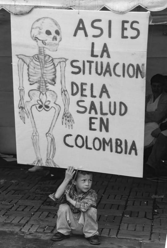 1999, Bogotá, so ist die Situation im Gesundheitswesen in Kolumbien.