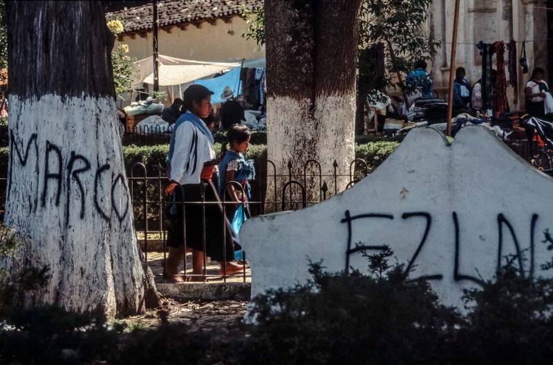 1996, Chiapas, Verehrung für den Subcomandante Marcos.