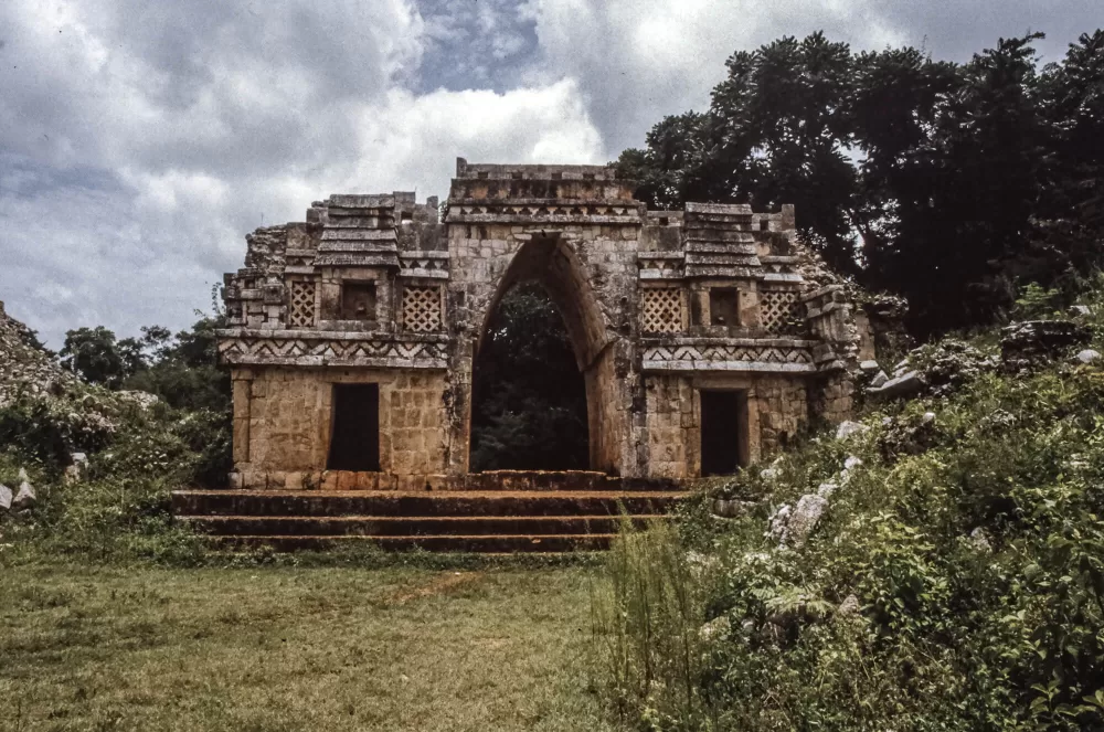 1988, Labná, Maya-Ruinenstadt auf der Halbinsel Yucatán.