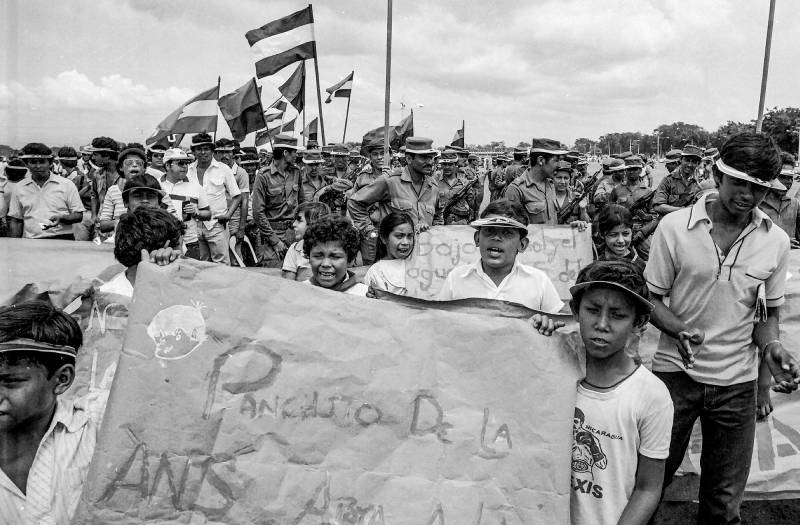 1983, es war vor allem die Jugend, die das FSLN unterstützte.