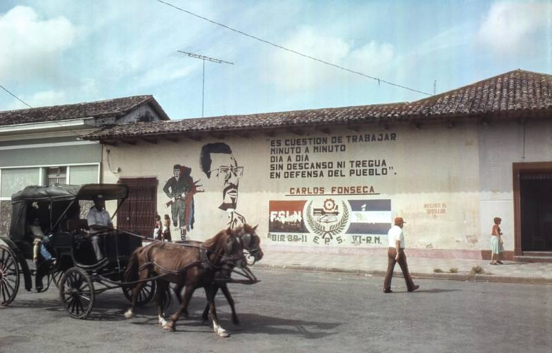 1983, die FSLN wurde 1961 von Carlos Fonseca gegründet.