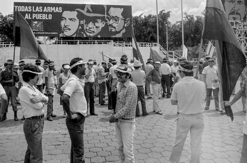 1983, Managua, «Alle Waffen dem Volk».