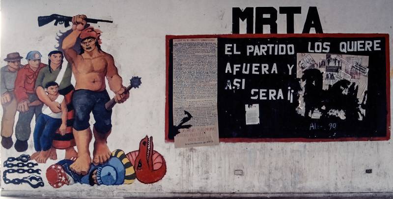 1990, Lima, Wandgemälde in der Universität San Marcos für das MRTA.